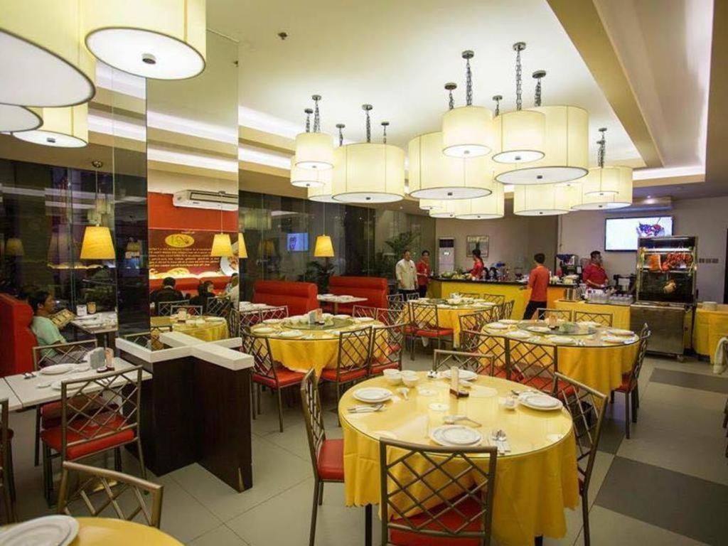Isabela Zen Hotel & Restaurant Corporation City of Santiago Exterior photo